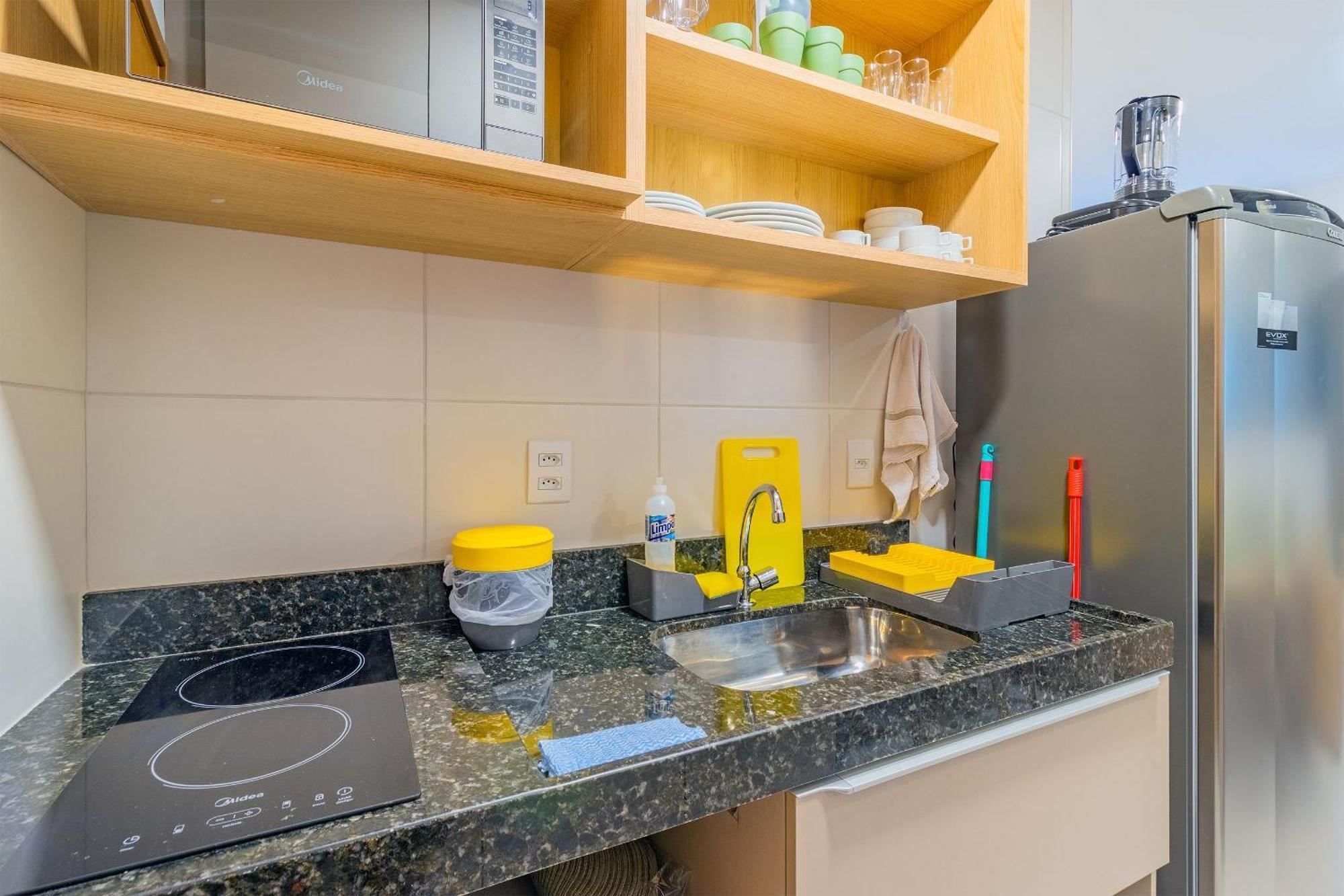 Makia #b318 - Em Muro Alto Por Carpediem Apartamento
