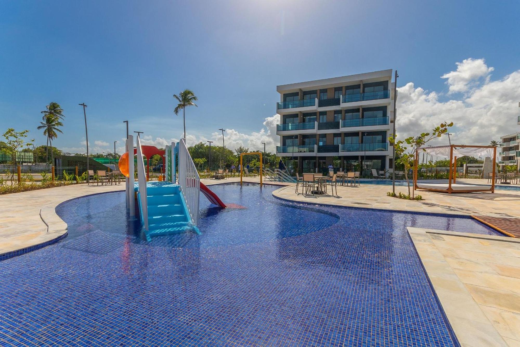 Makia #b318 - Em Muro Alto Por Carpediem Apartamento *